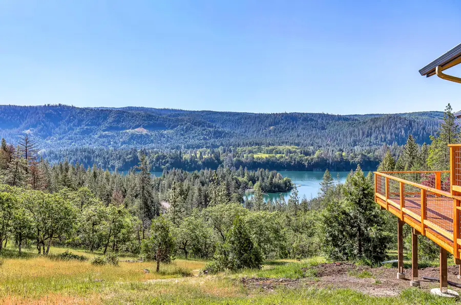 1306 Lewis Road, Prospect, OR 97536 - #2