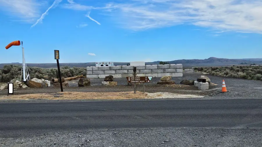 100-1800 Christmas Valley Hwy, Christmas Valley, OR 97641 - #2