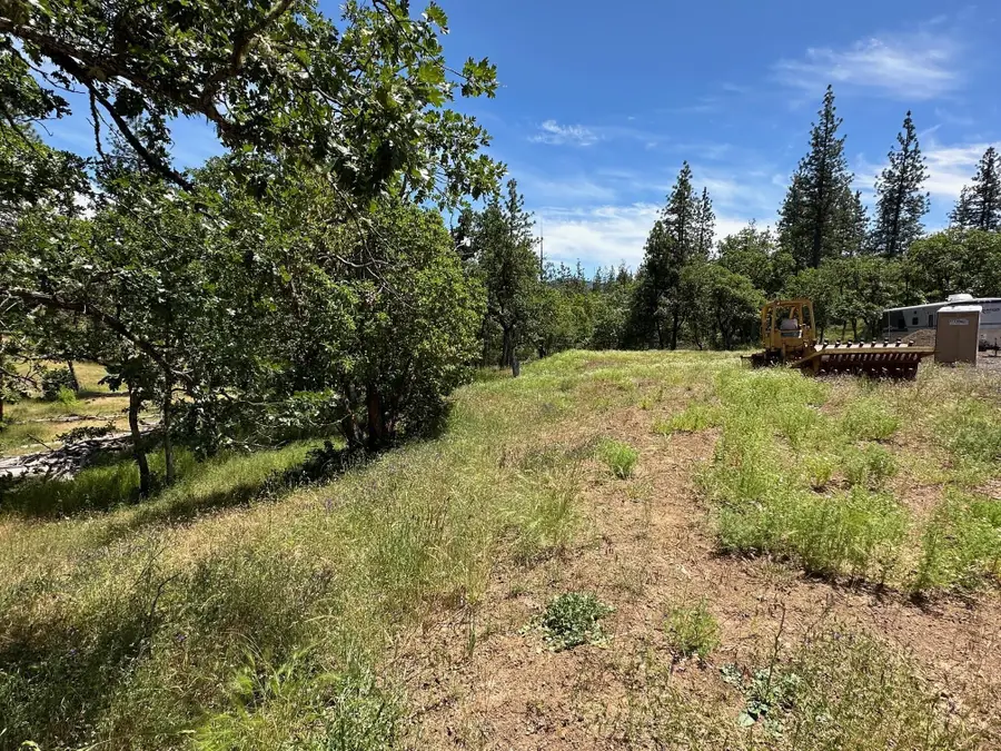 551 Hudspeth Lane, Shady Cove, OR 97539 - #3