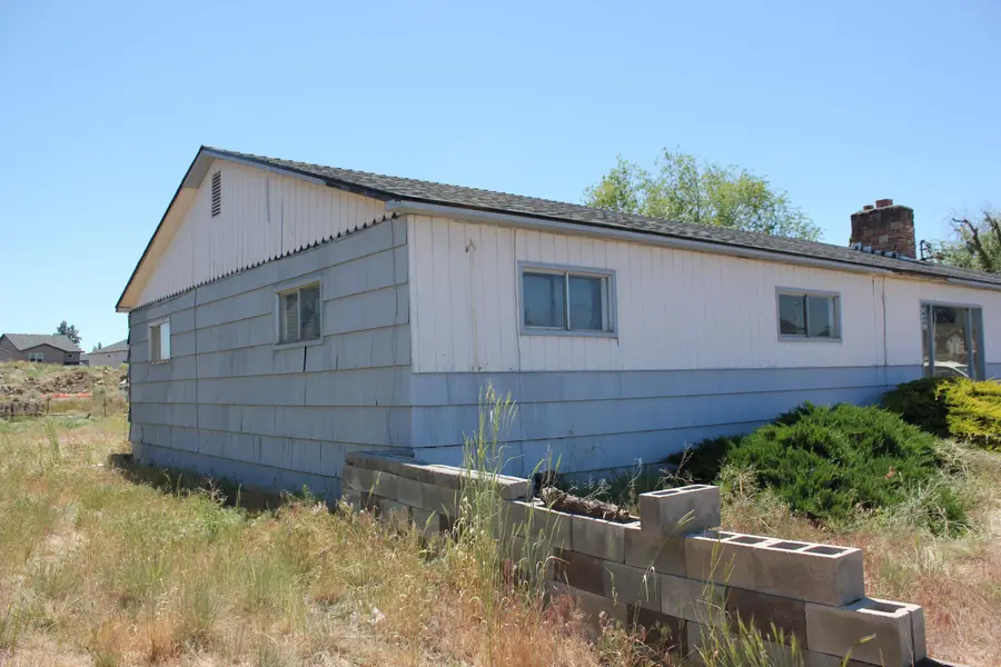 615 SE Reed Market Road, Bend, OR 97702 - #3