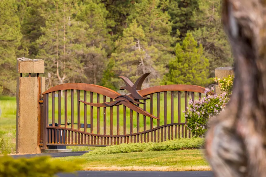 1136 Red Willow Drive, Klamath Falls, OR 97601 - #2