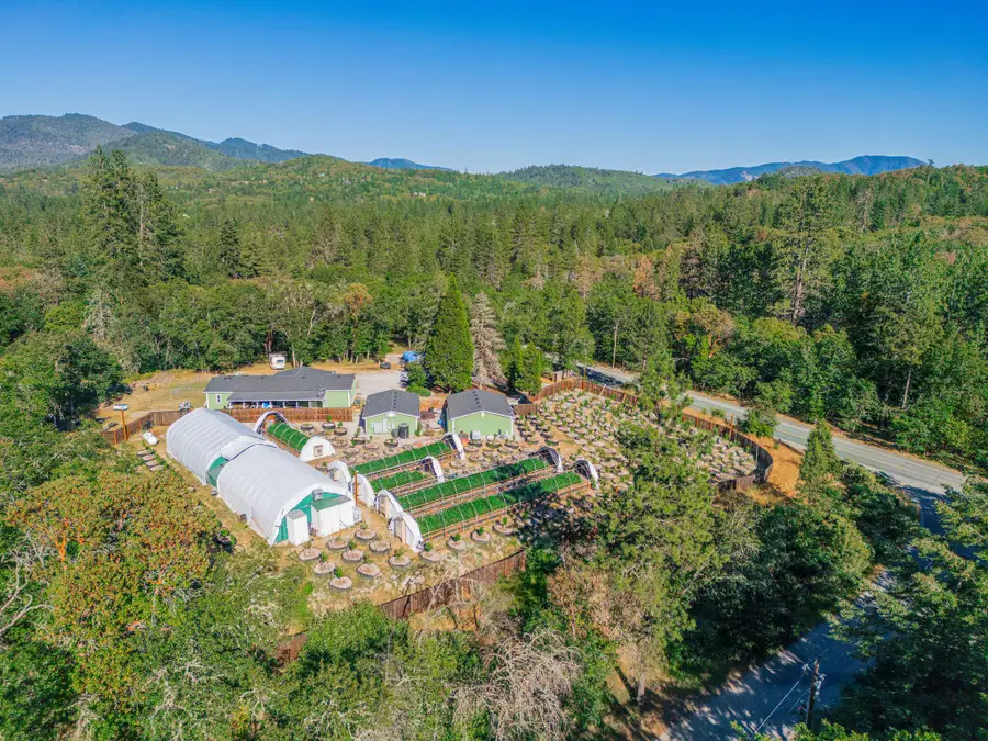 1178 Saratoga Way, Grants Pass, OR 97526 - #2