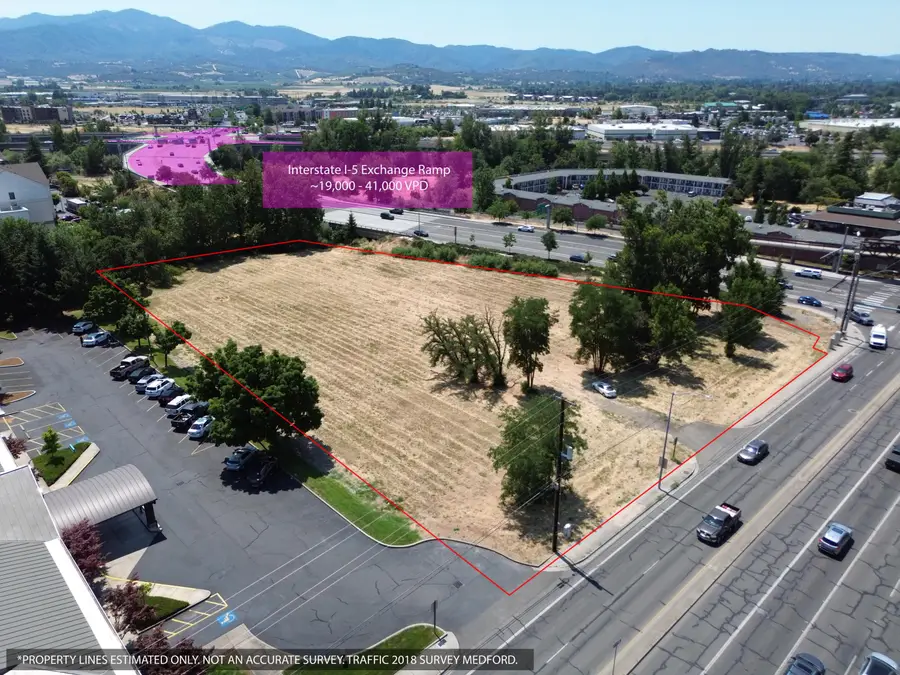 1300 E Barnett Road, Medford, OR 97504 - #3