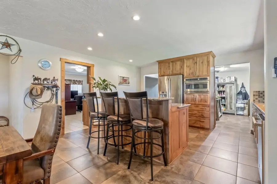 3068 SW Reif Road, Powell Butte, OR 97753 - #3