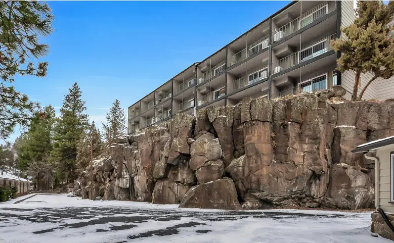 1565 NW Wall Street #220-221, Bend, OR 97703 - #2