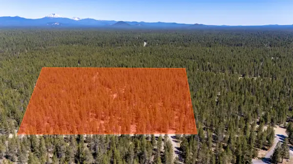 15600 Deedon Lane, La Pine, OR 97739