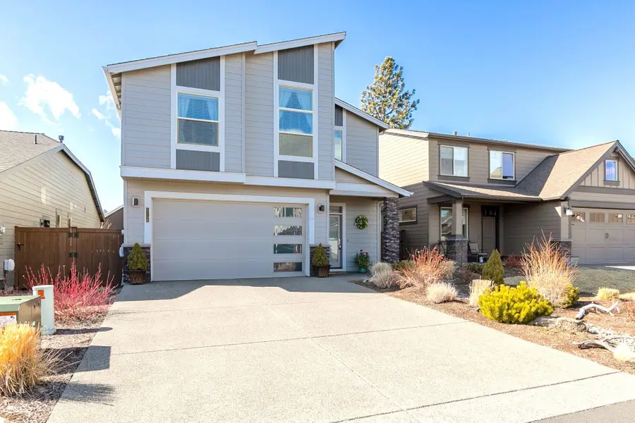 61108 SE Stari Most Loop, Bend, OR 97702 - #3