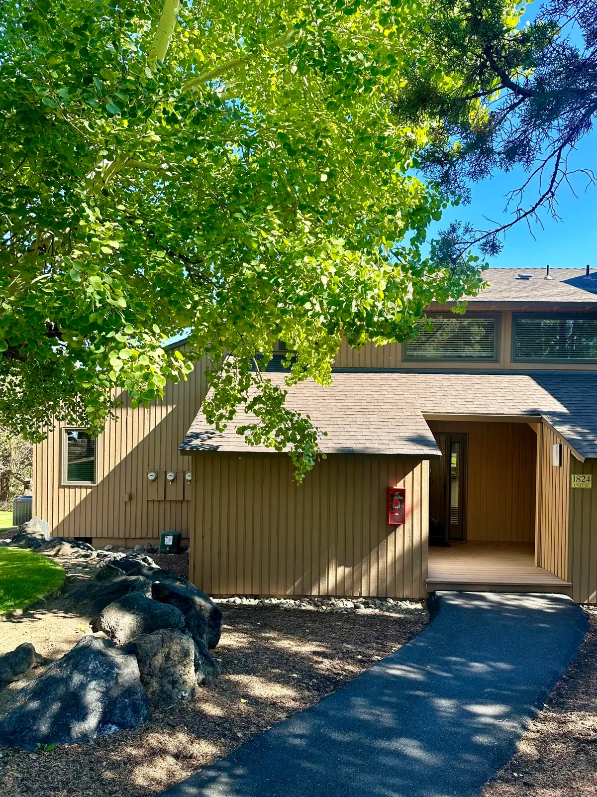 1824 Redtail Hawk Drive #RV61F, Redmond, OR 97756 - #1