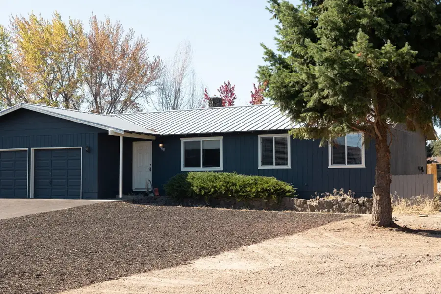 61683 Daly Estates Drive, Bend, OR 97702 - #2