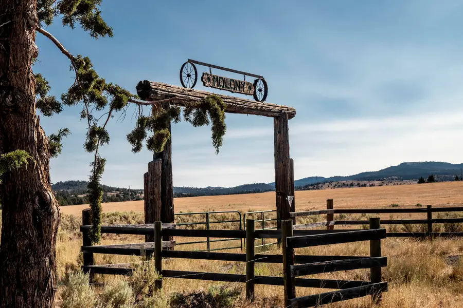 0 SE Grizzly Road, Madras, OR 97741 - #2