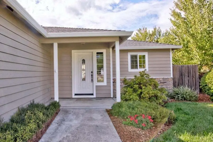 1630 Medart Lane, Grants Pass, OR 97527 - #2