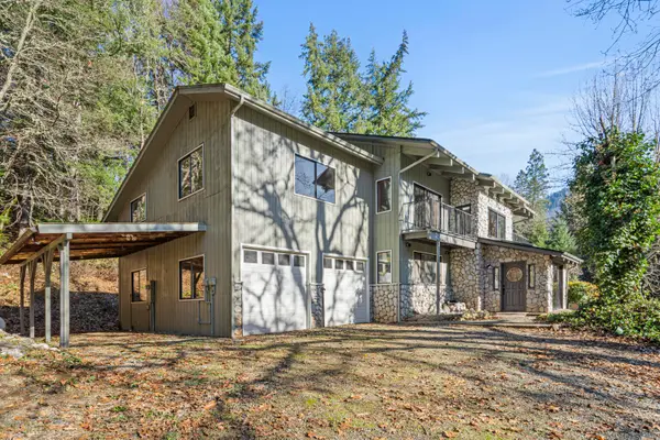 1938 Lower Wolf Creek Road, Wolf Creek, OR 97497