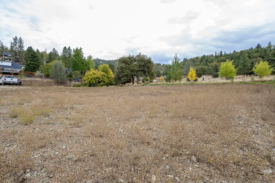 904 Broadway Street #503, Rogue River, OR 97537 - #3
