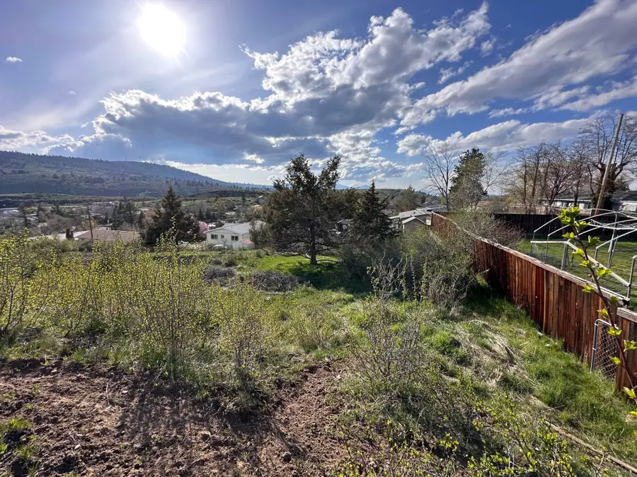 Lot 7 Mckinley Street, Klamath Falls, OR 97601 - #2