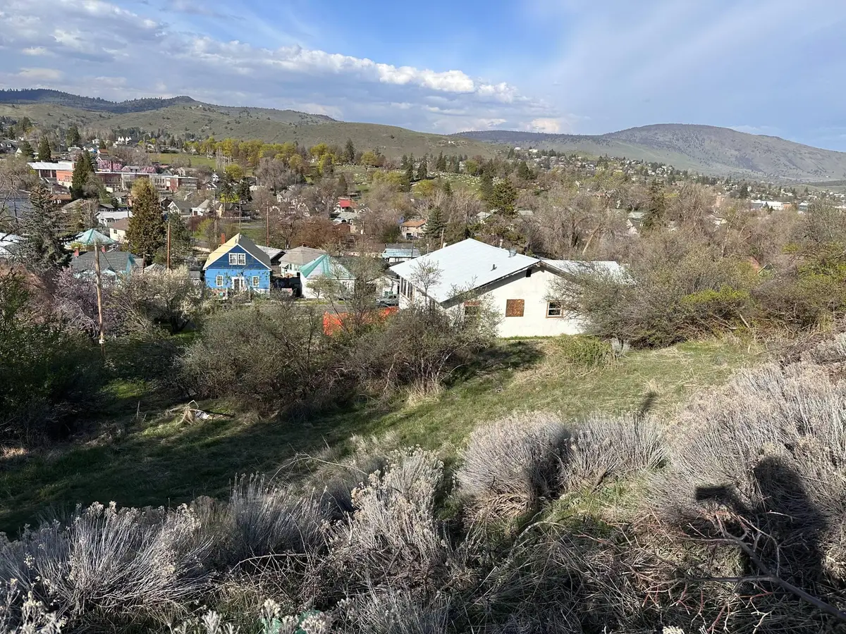 Lot 4 & 5 Roosevelt Street, Klamath Falls, OR 97601 - #1