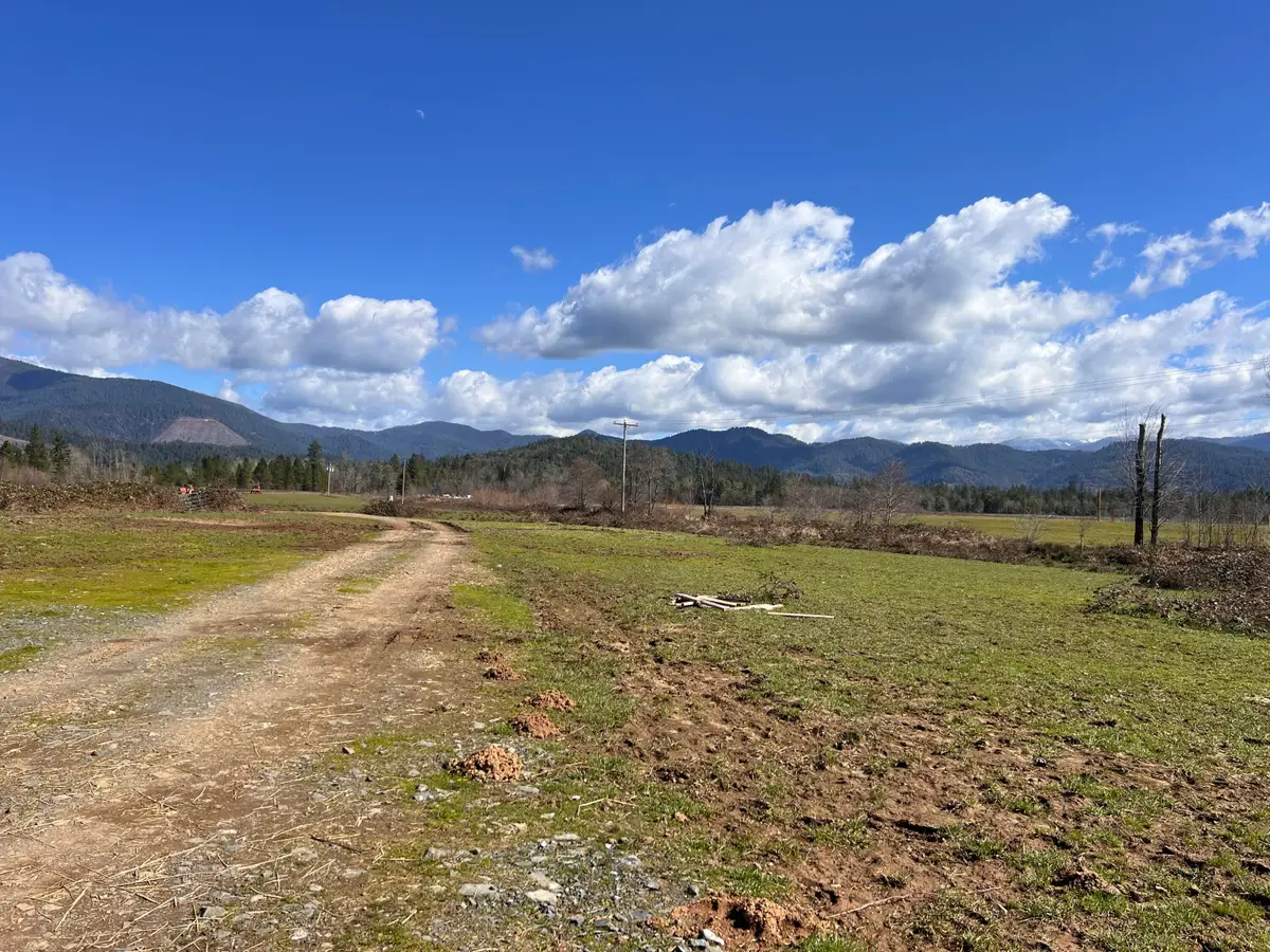 2131 White Schoolhouse Road, Cave Junction, OR 97523 - #1
