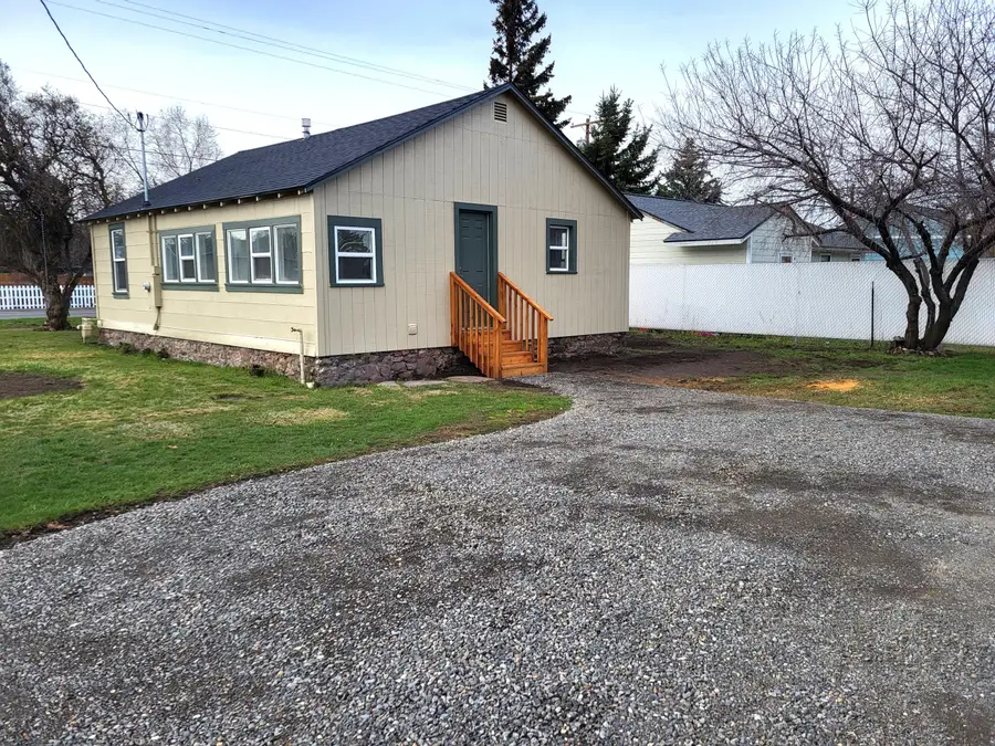 485 NE 7th Street, Prineville, OR 97754 - #2