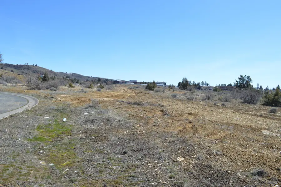 Century Court #1, Klamath Falls, OR 97601 - #2