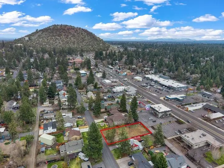 649 NE Kearney Avenue, Bend, OR 97701 - #2