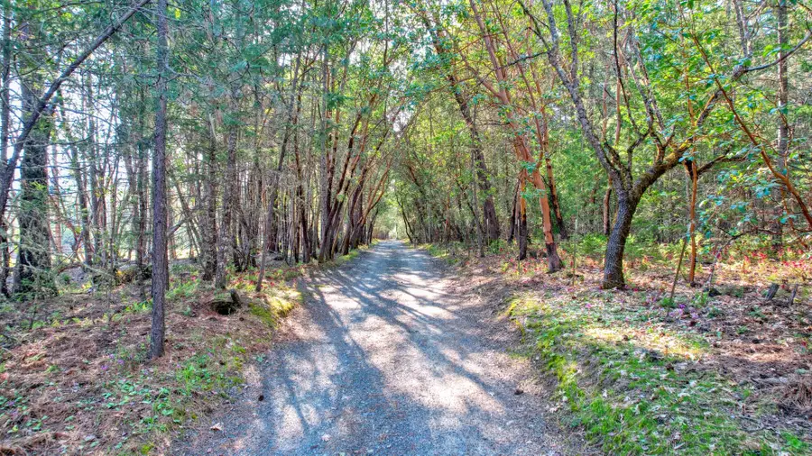 858 Missouri Flat Road, Grants Pass, OR 97527 - #2