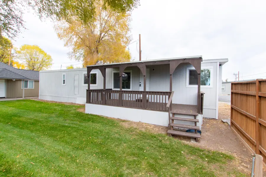 215 NW Canal Boulevard, Redmond, OR 97756 - #3