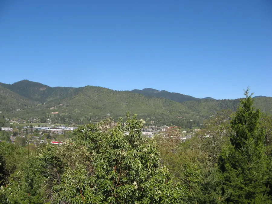 1085 NW Starlite Place #R342008, Grants Pass, OR 97526 - #3