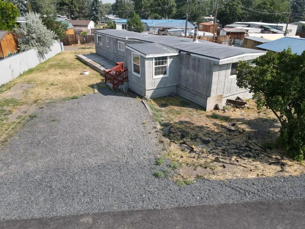 420 W Grant Street, Burns, OR 97720 - #1