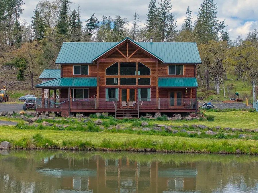 9500 Butte Falls Highway, Eagle Point, OR 97524 - #3