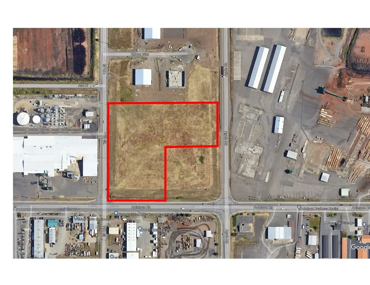 7696 11th Street, White City, OR 97503 - #1