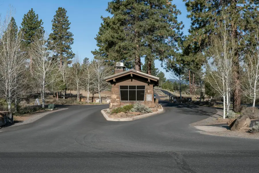 18715 Macalpine Loop #37, Bend, OR 97702 - #3
