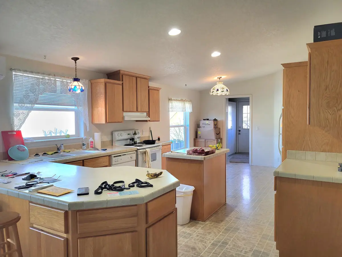 1509 Agape Way, Grants Pass, OR 97527 - #1