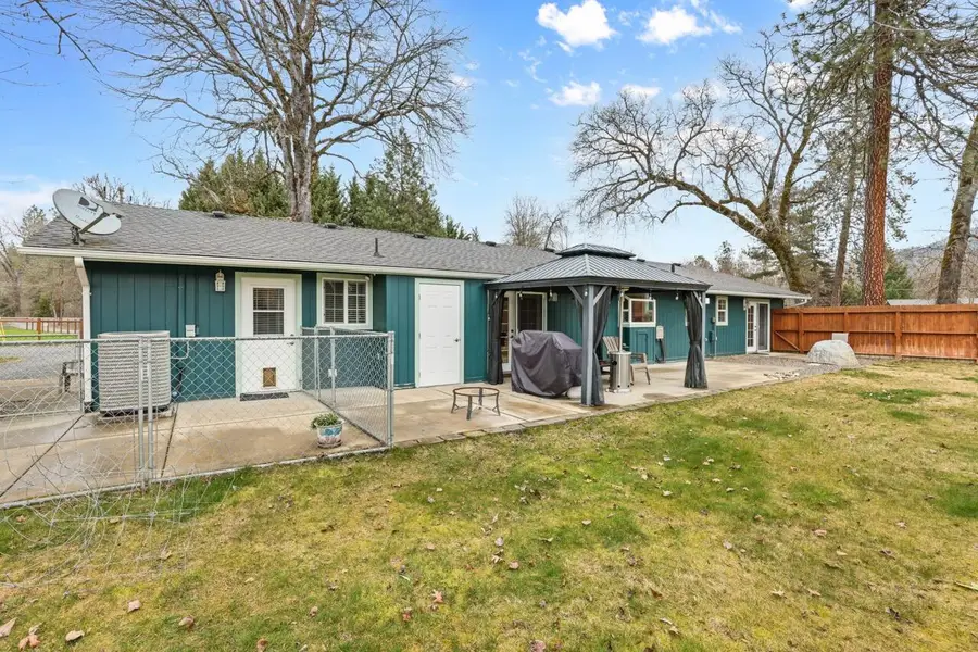 149 Queens Branch Road, Rogue River, OR 97537 - #3