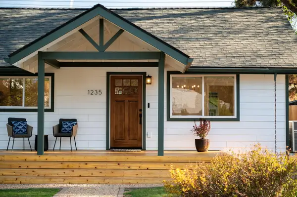 1235 NW Hartford Avenue, Bend, OR 97703