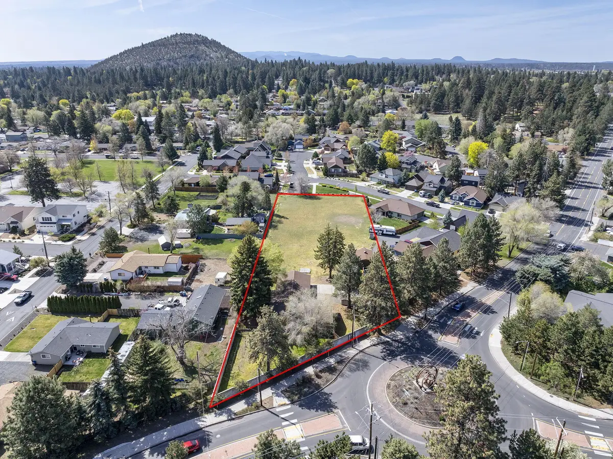 2640 NE 8th Street, Bend, OR 97701 - #1