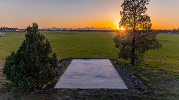 23636 Ten Barr Trail, Bend, OR 97701