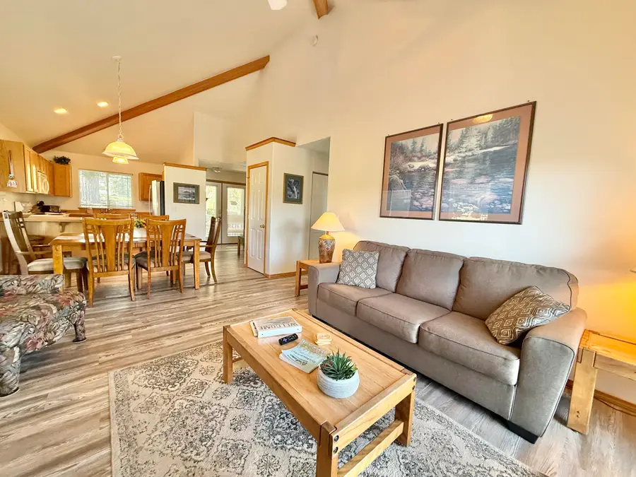 10613 Cormorant Court, Klamath Falls, OR 97601 - #3