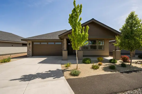 2628 NW Redwood Circle #39, Redmond, OR 97756