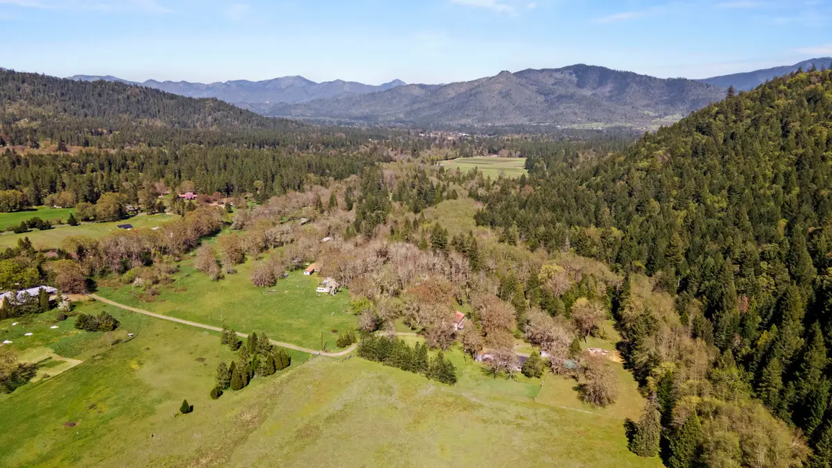 2800 Cedar Flat Road, Williams, OR 97544 - #1
