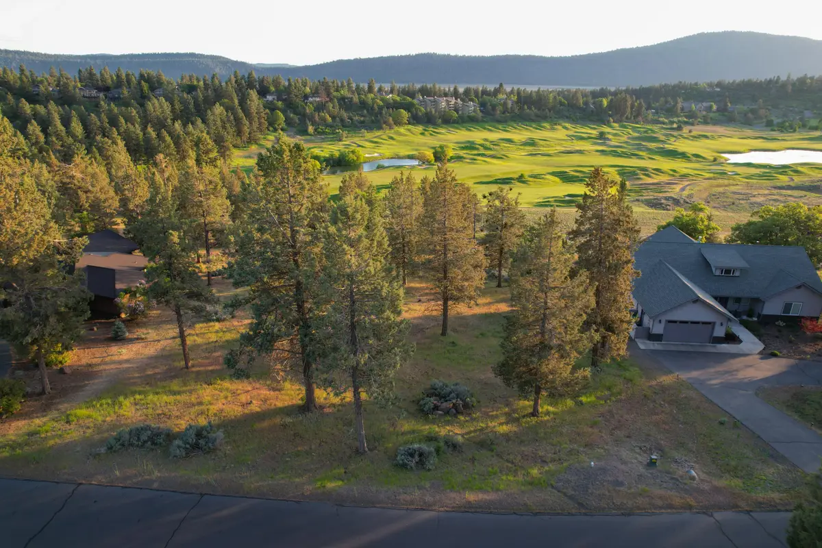 Kestrel Road #Lot 569, Klamath Falls, OR 97601 - #1