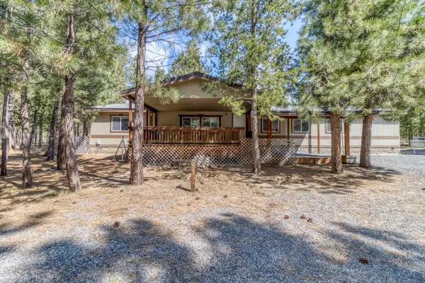 52084 Red Pine, La Pine, OR 97739