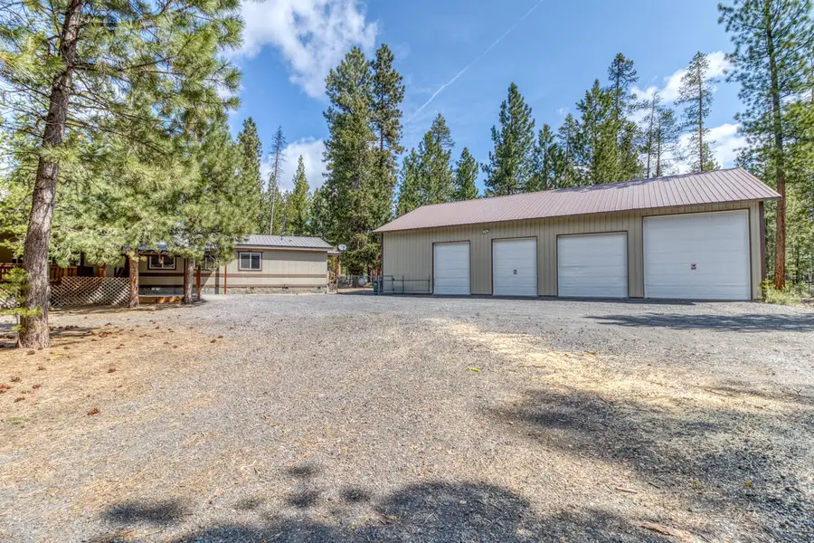 52084 Red Pine, La Pine, OR 97739 - #2
