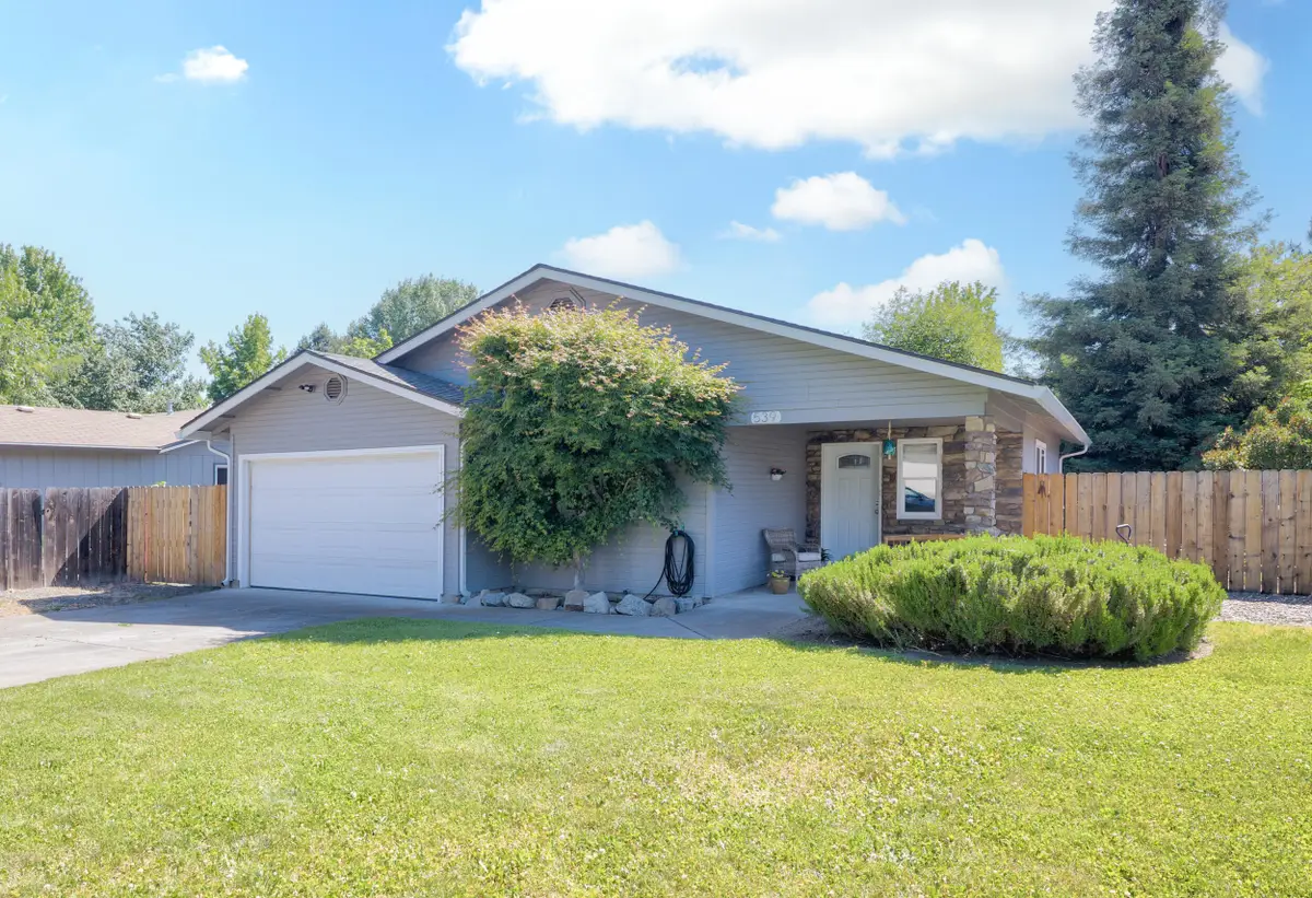 539 James Street, Talent, OR 97540 - #1