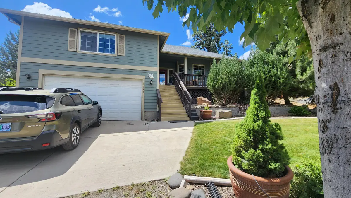 11325 NW Irvine Avenue, Prineville, OR 97754 - #1