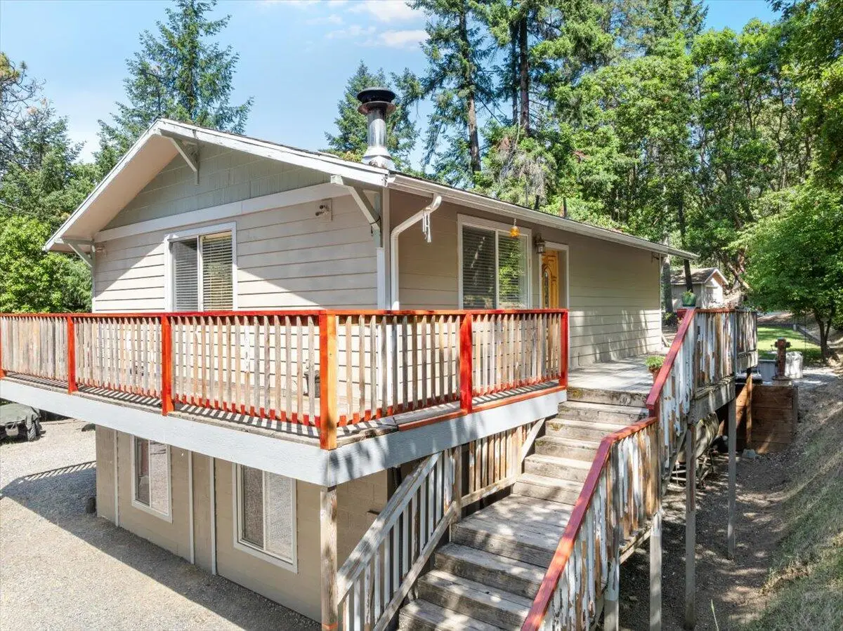 6041 Sterling Creek Road, Jacksonville, OR 97530 - #1