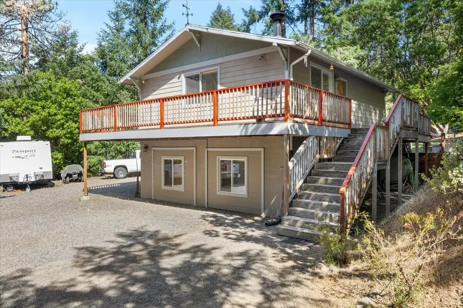 6041 Sterling Creek Road, Jacksonville, OR 97530 - #3