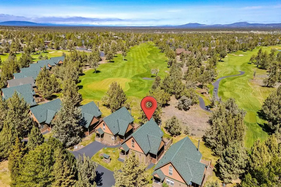 8825 Canyon Wren Court, Redmond, OR 97756 - #2