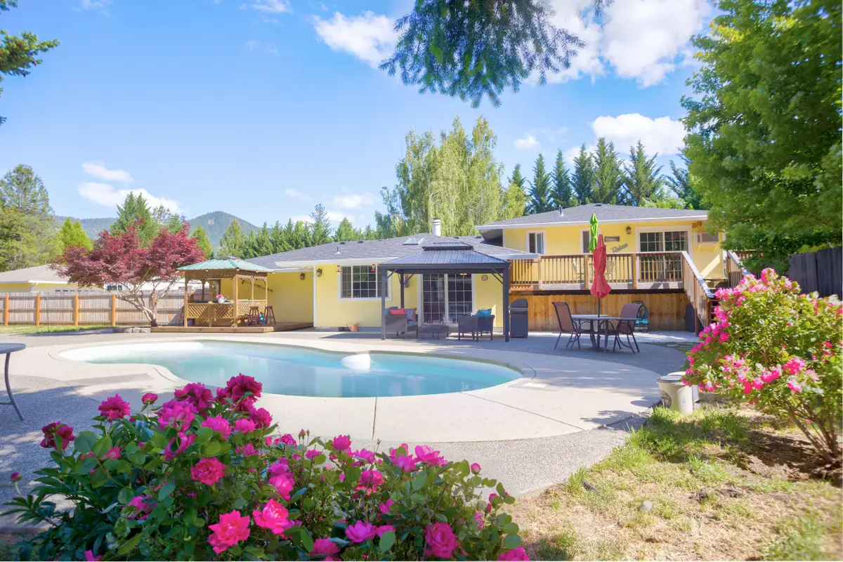 255 Queens Branch Road, Rogue River, OR 97537 - #1