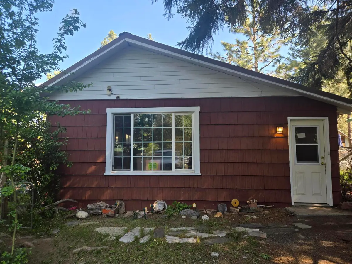409 E Ash Street, Chiloquin, OR 97624 - #1