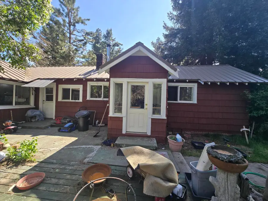 409 E Ash Street, Chiloquin, OR 97624 - #2