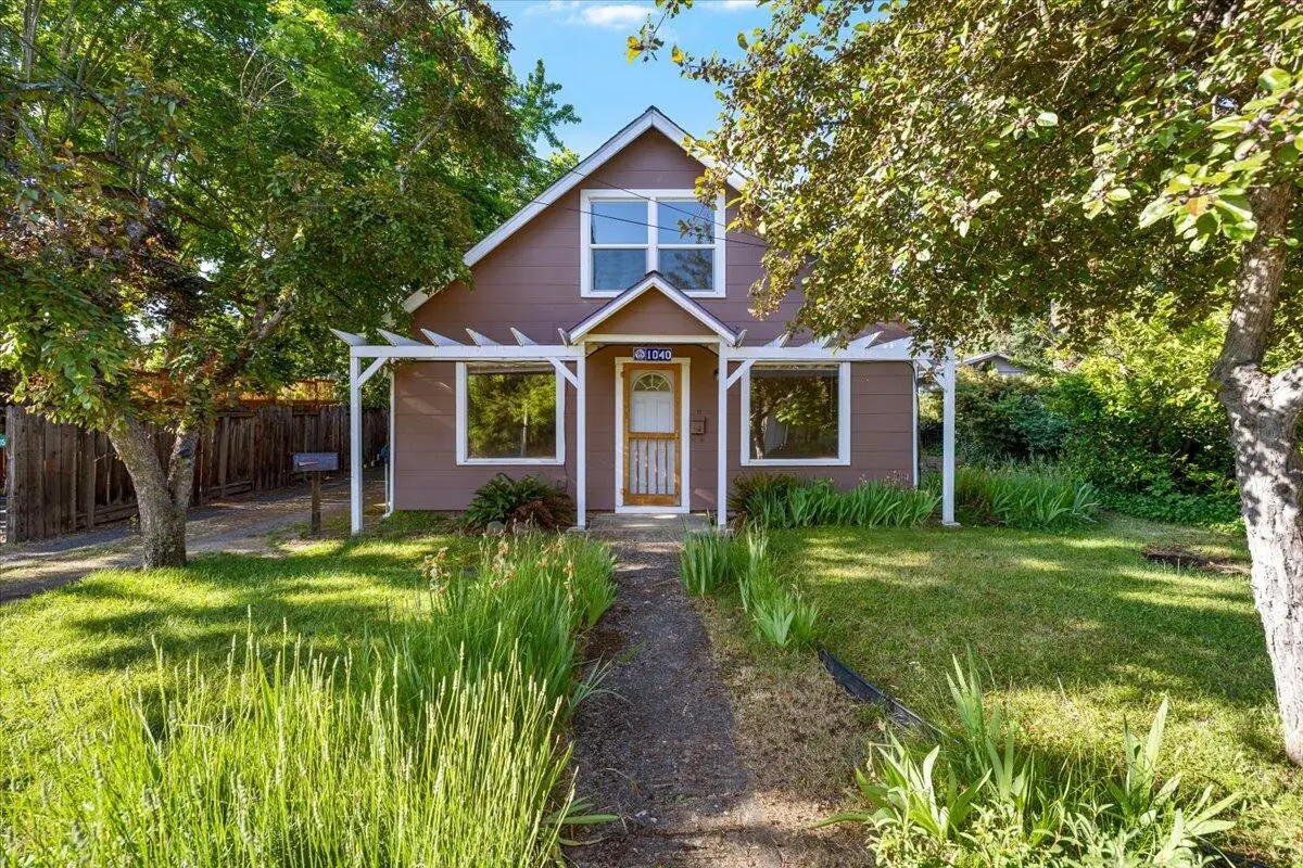1040 E Main Street, Ashland, OR 97520 - #1